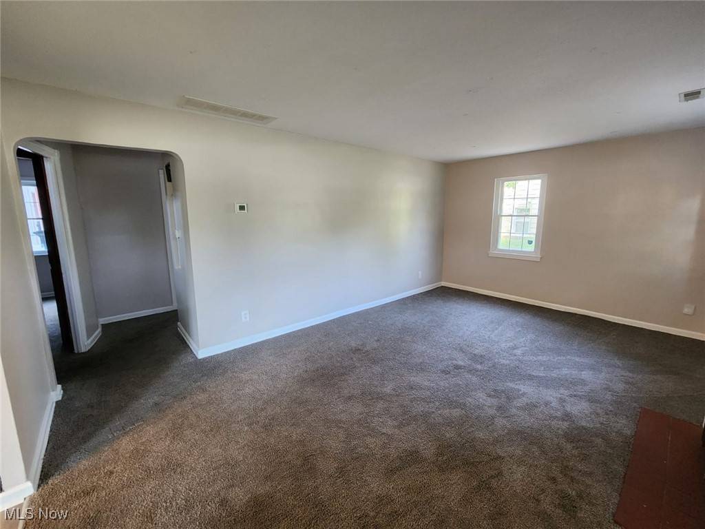 South Euclid, OH 44121,4020 Lancaster RD