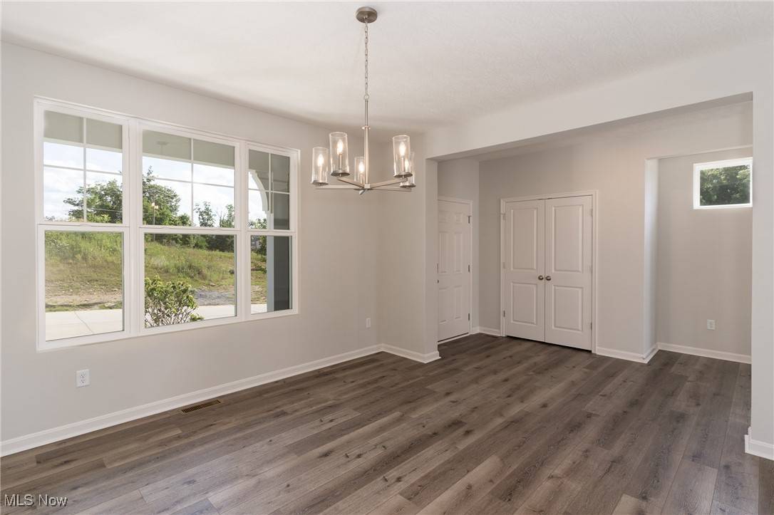 Seven Hills, OH 44131,VL TBB Laura Lee LN