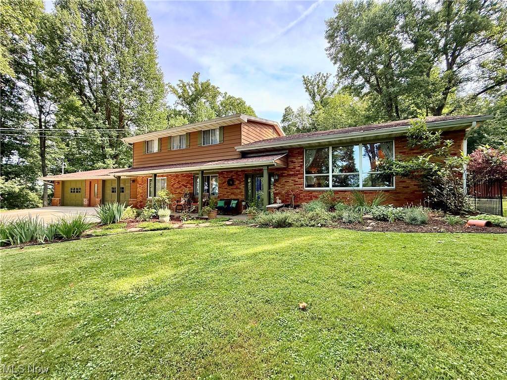 Vienna, WV 26105,2804 17th AVE