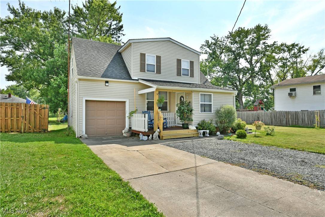 Warren, OH 44483,809 Althea AVE NW