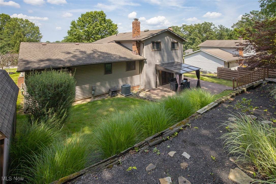 Seven Hills, OH 44131,1450 Driftwood DR