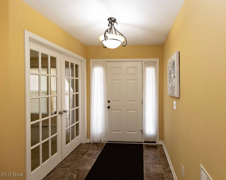 North Ridgeville, OH 44039,37498 Amber WAY