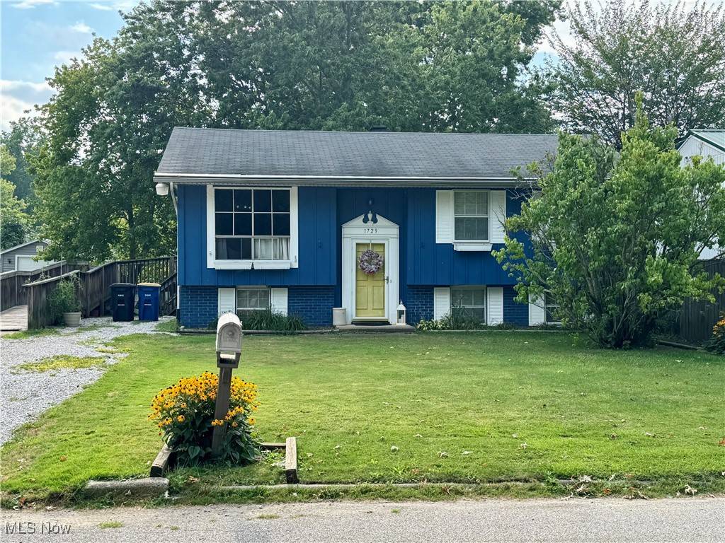 Ashtabula, OH 44004,1729 Allen AVE