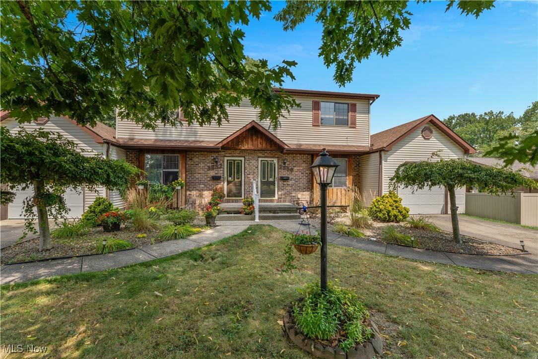 Austintown, OH 44515,3850-3852 Daytona DR