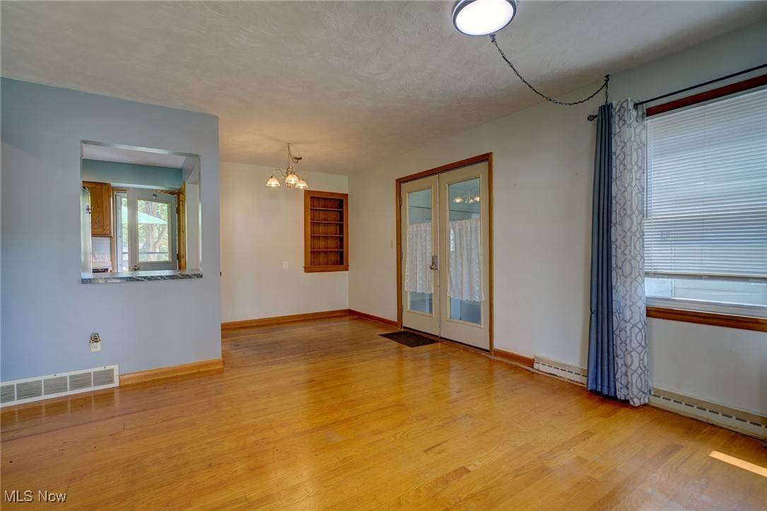 Lodi, OH 44254,110 Grove ST