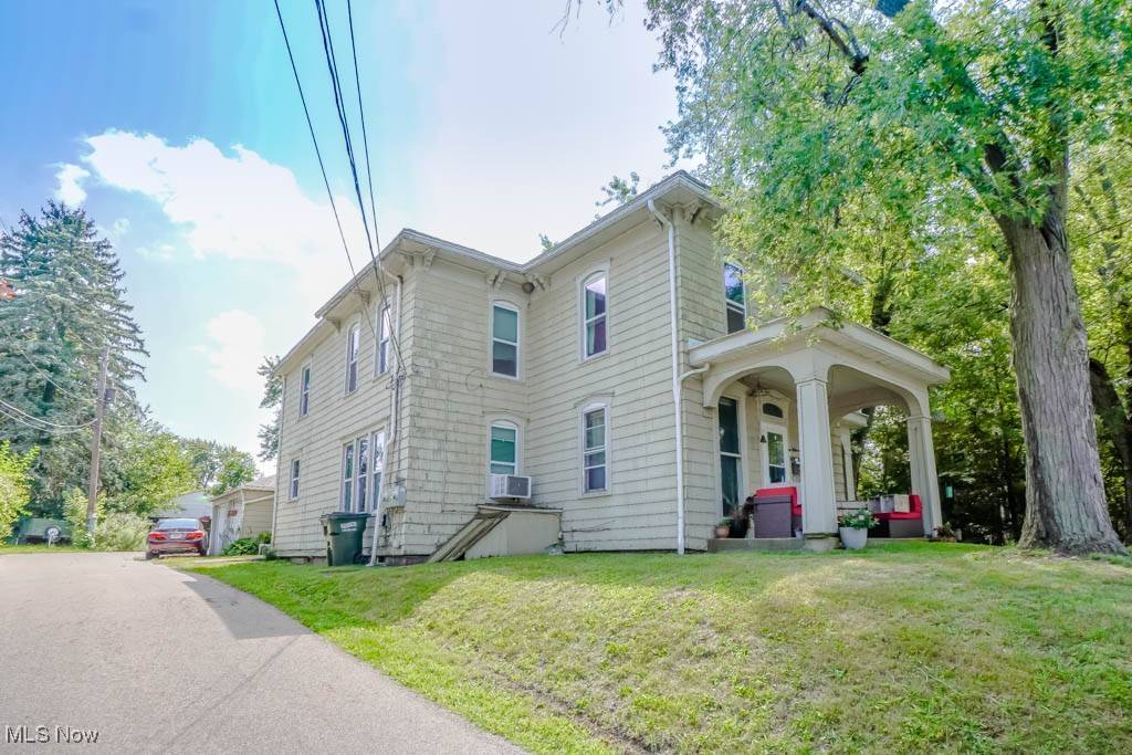 Louisville, OH 44641,412 N Mill ST