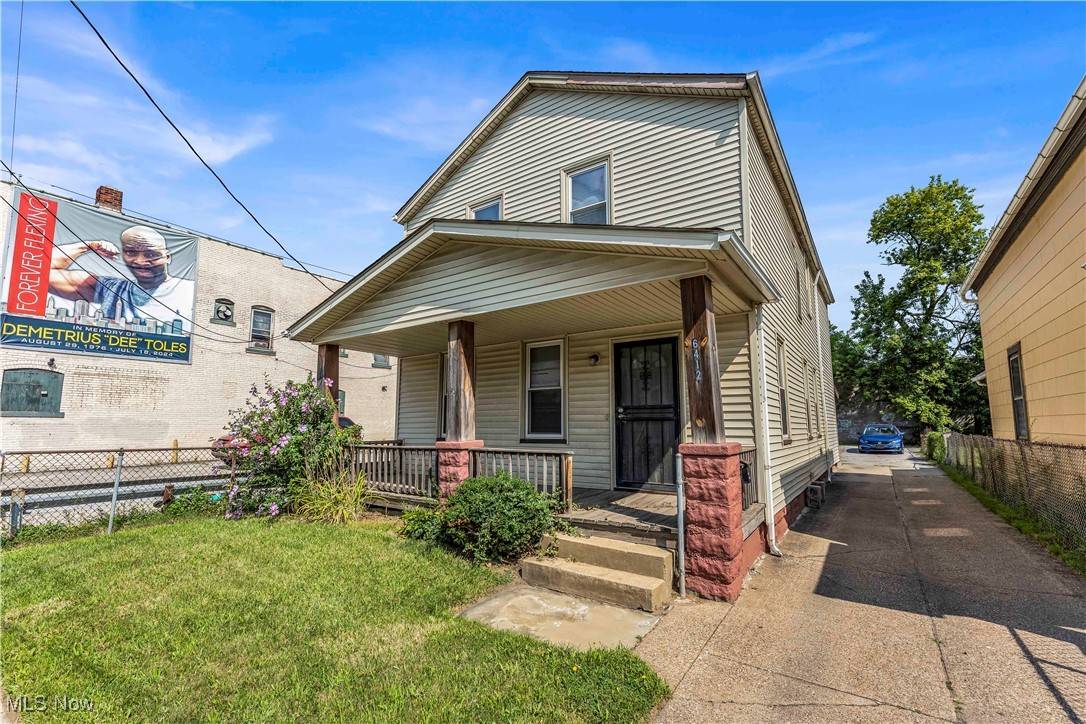 Cleveland, OH 44102,6412 Storer AVE