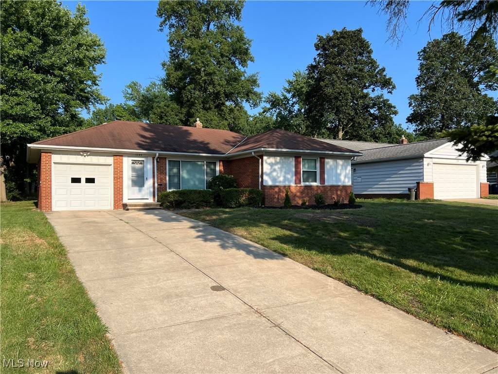 Lyndhurst, OH 44124,1135 Blanchester RD