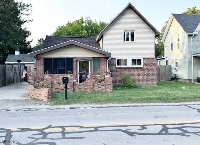 Olmsted Falls, OH 44138,25260 Sprague RD