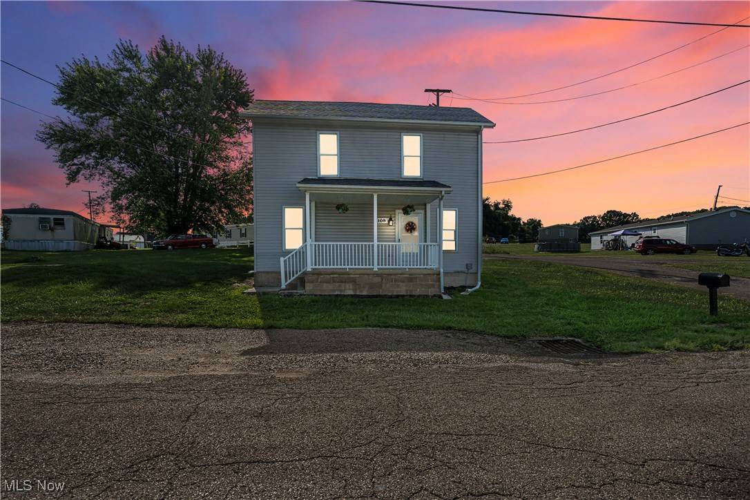Zanesville, OH 43701,108 N Montague AVE