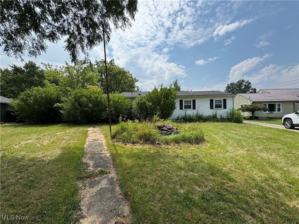 Warren, OH 44481,5173 Palmyra RD SW