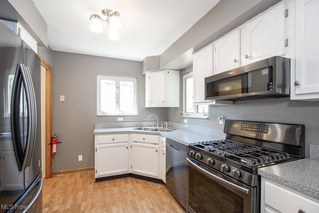 Bedford Heights, OH 44146,5624 Vickie LN
