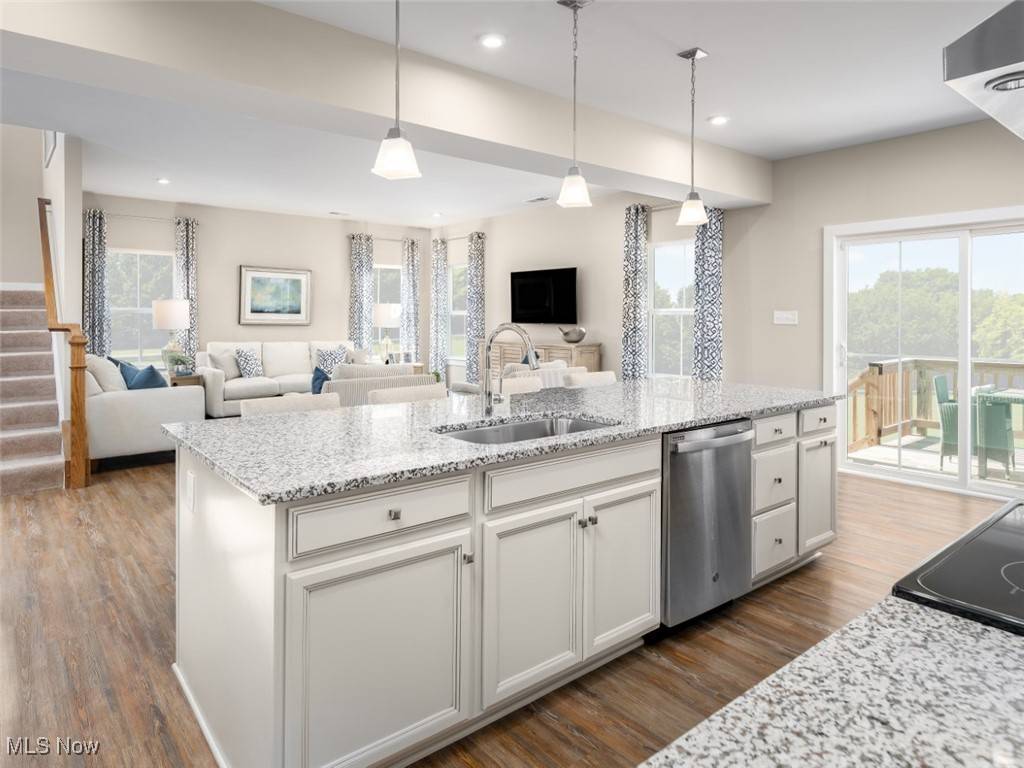 Fairlawn, OH 44333,825 Miramar LN