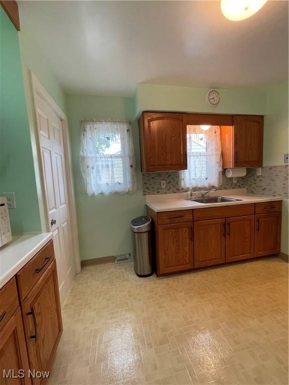 North Olmsted, OH 44070,4531 Selhurst RD
