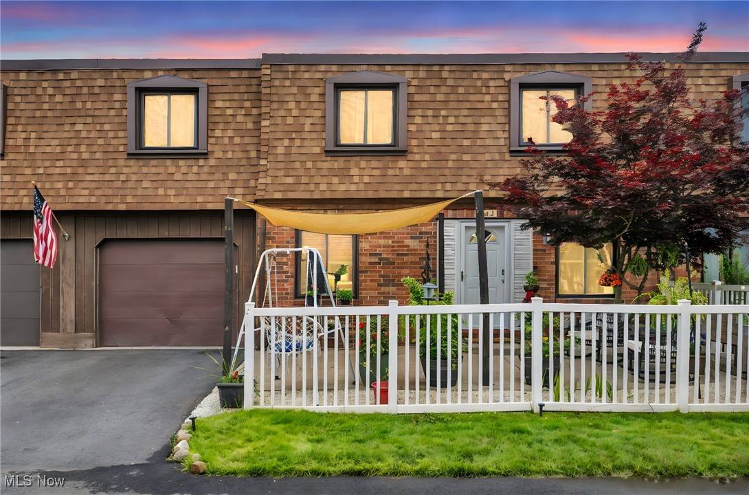 Medina, OH 44256,944 Wadsworth RD #J3
