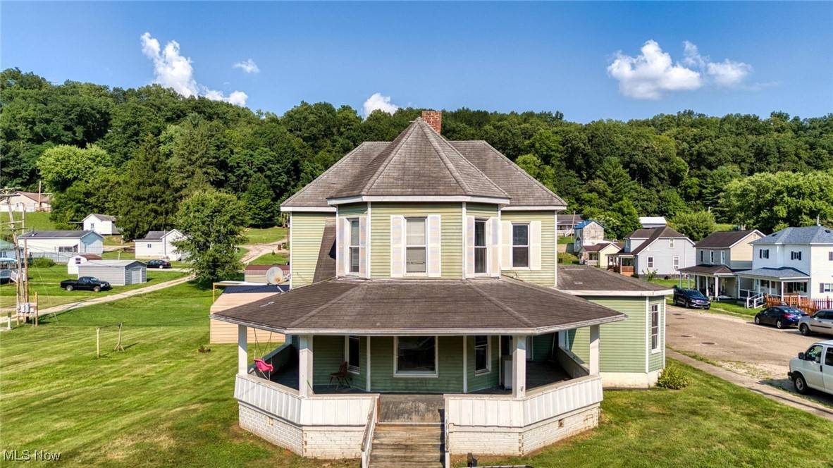 Glouster, OH 45732,23 Madison ST