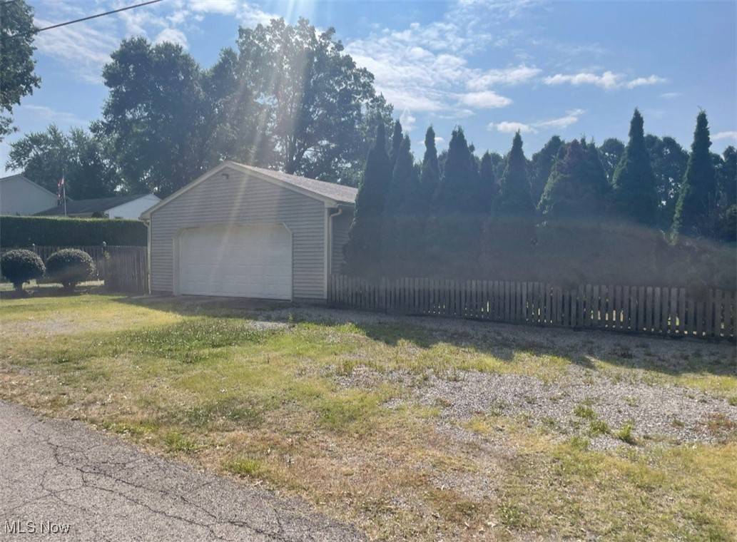 North Lima, OH 44452,12301 Market ST