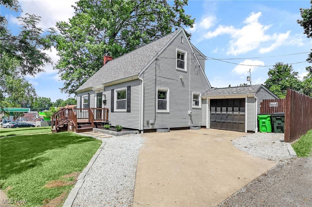 Wooster, OH 44691,536 E North ST