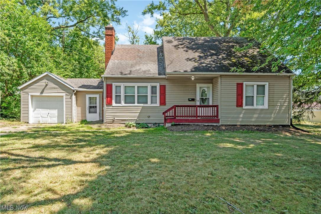 Akron, OH 44320,1255 Dover AVE