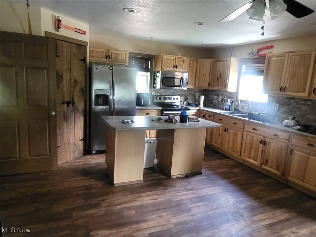 Martins Ferry, OH 43935,55379 Barnes RD
