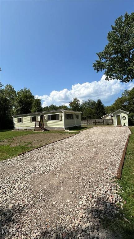 Ashtabula, OH 44004,2417 Highland AVE
