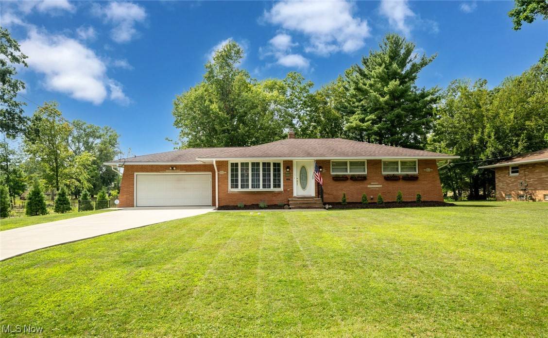 Broadview Heights, OH 44147,8200 Briarwood DR