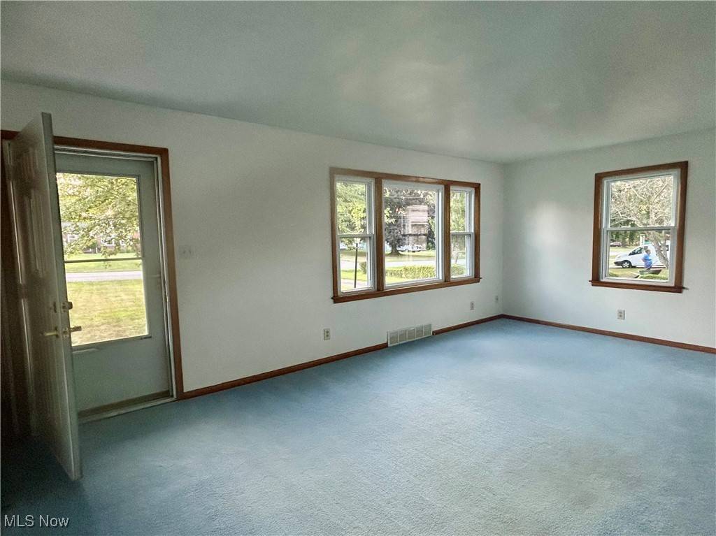 Austintown, OH 44515,2905 Penny LN