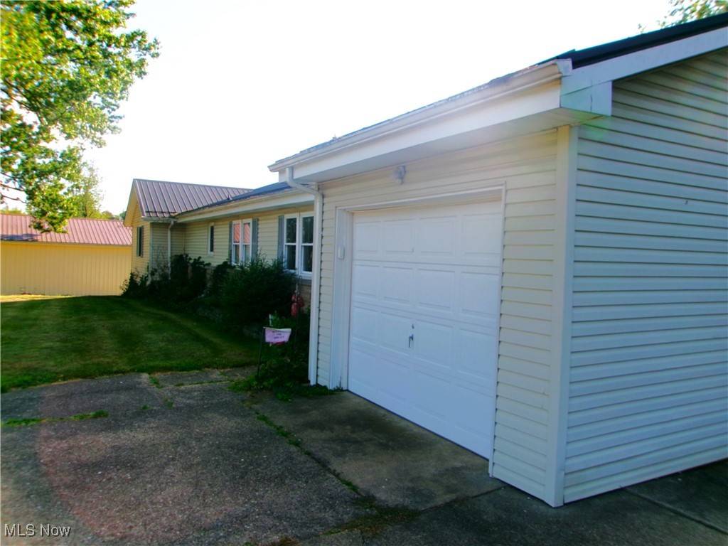 St Clairsville, OH 43950,67690 Mills RD