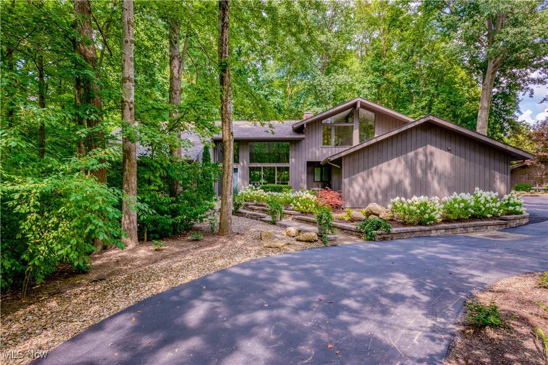 Aurora, OH 44202,474-14 Deer PATH