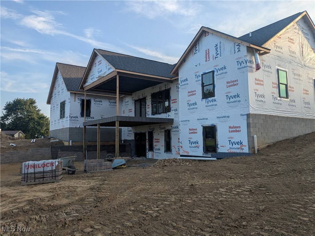 Bolivar, OH 44612,379 Olde Orchard DR NE