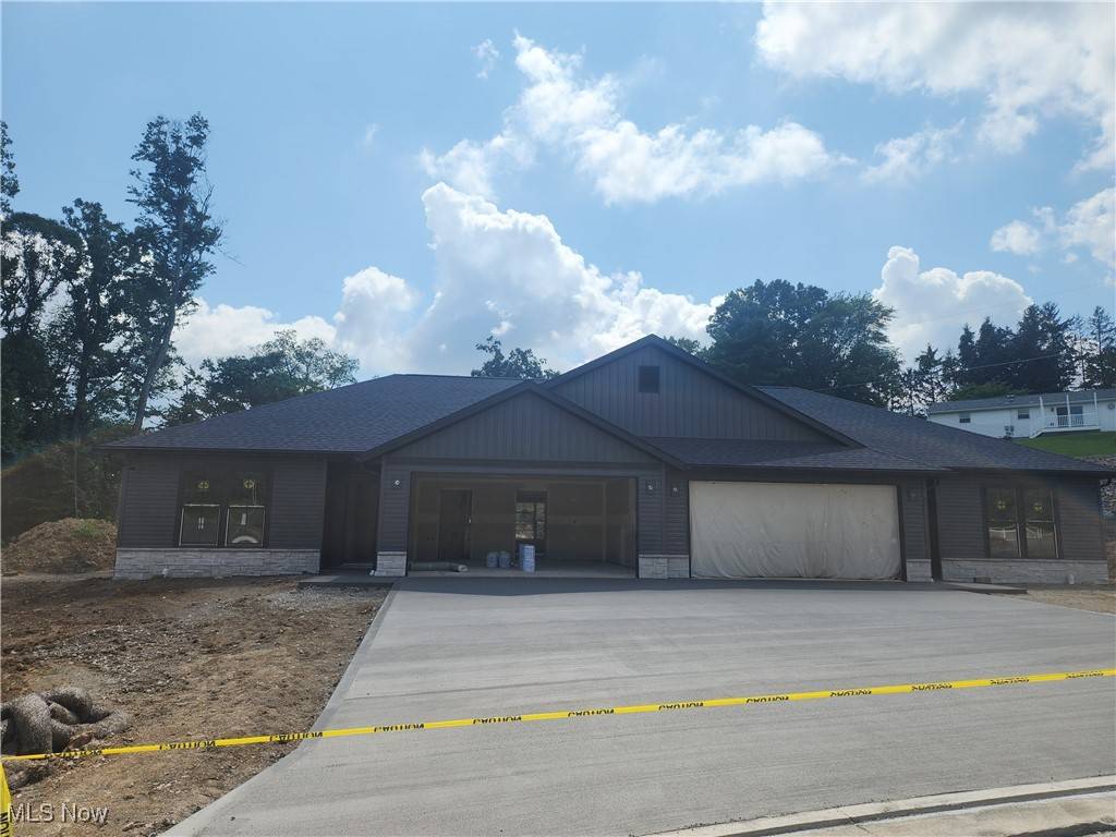 Zanesville, OH 43701,3454 Jamestown DR