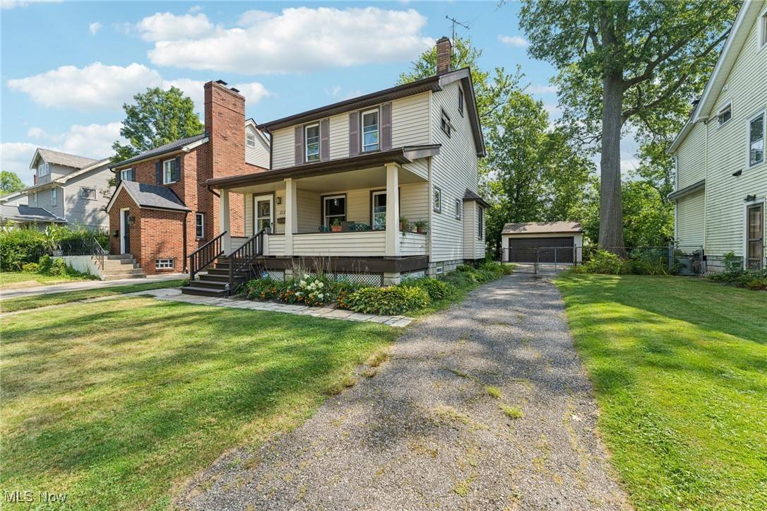 Lakewood, OH 44107,2179 Morrison AVE