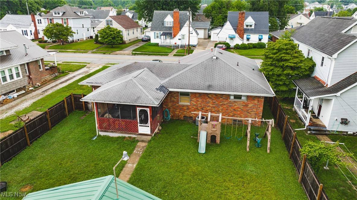 Parkersburg, WV 26104,1200 Lakeview DR