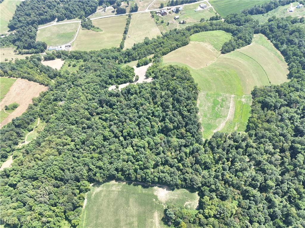 Fresno, OH 43824,30945 County Road 126