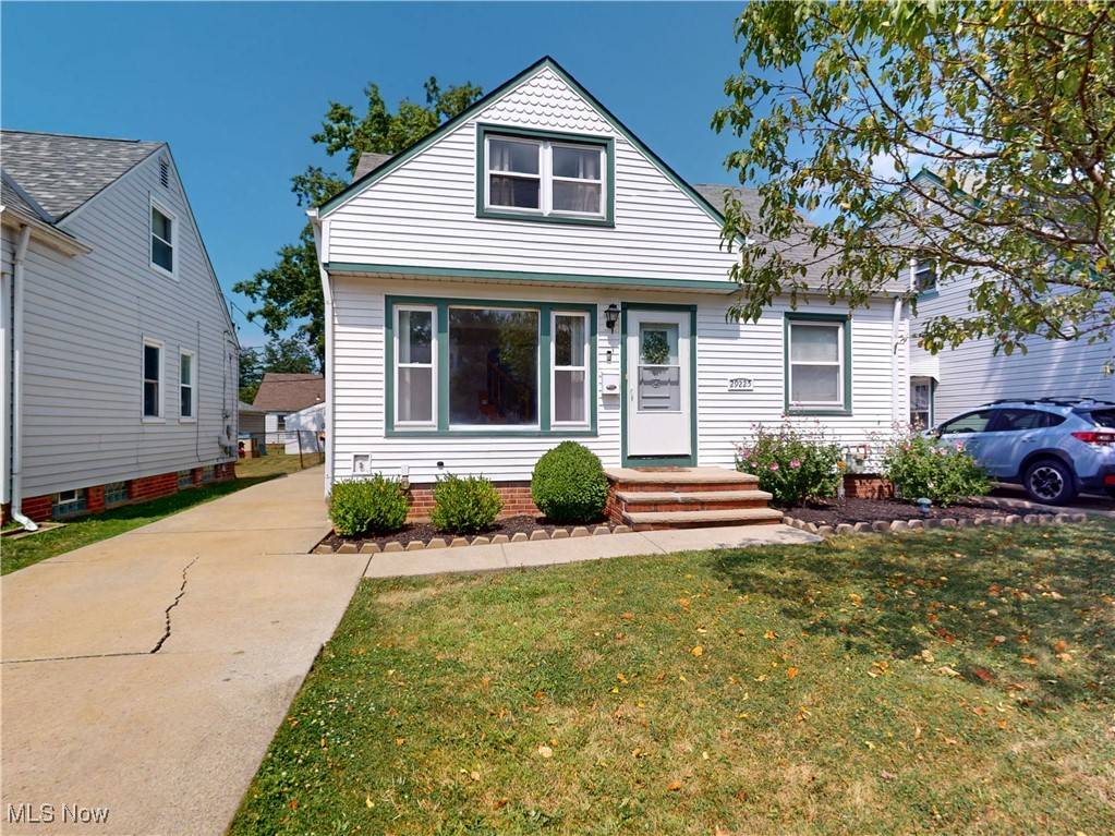 Willowick, OH 44095,29225 Forestgrove RD
