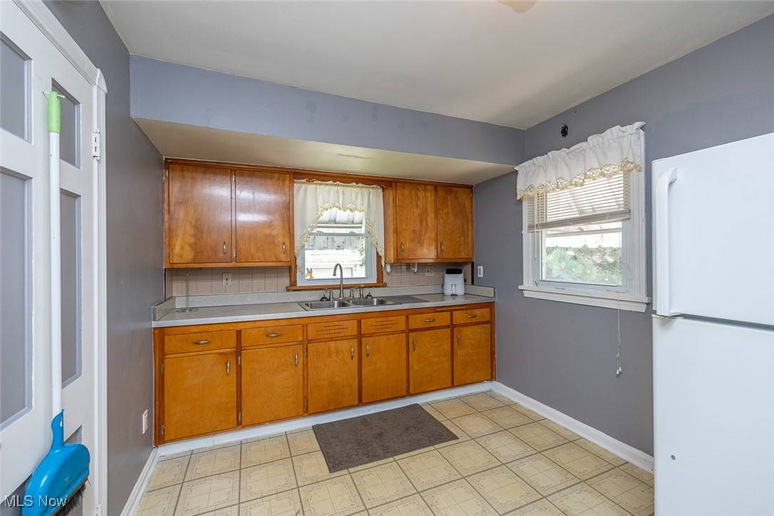 Cleveland, OH 44144,4341 W 58th ST
