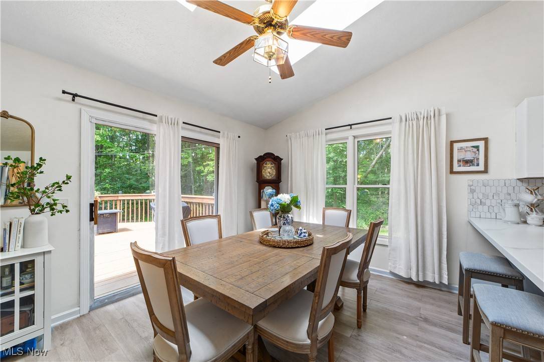 Chagrin Falls, OH 44023,18122 Haskins RD