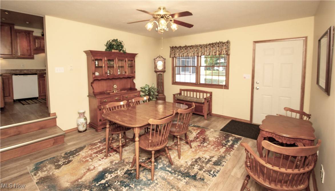 Brunswick, OH 44212,3385 Laurel RD