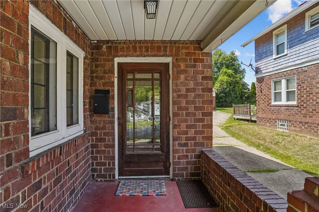 Akron, OH 44310,1110 Linden AVE