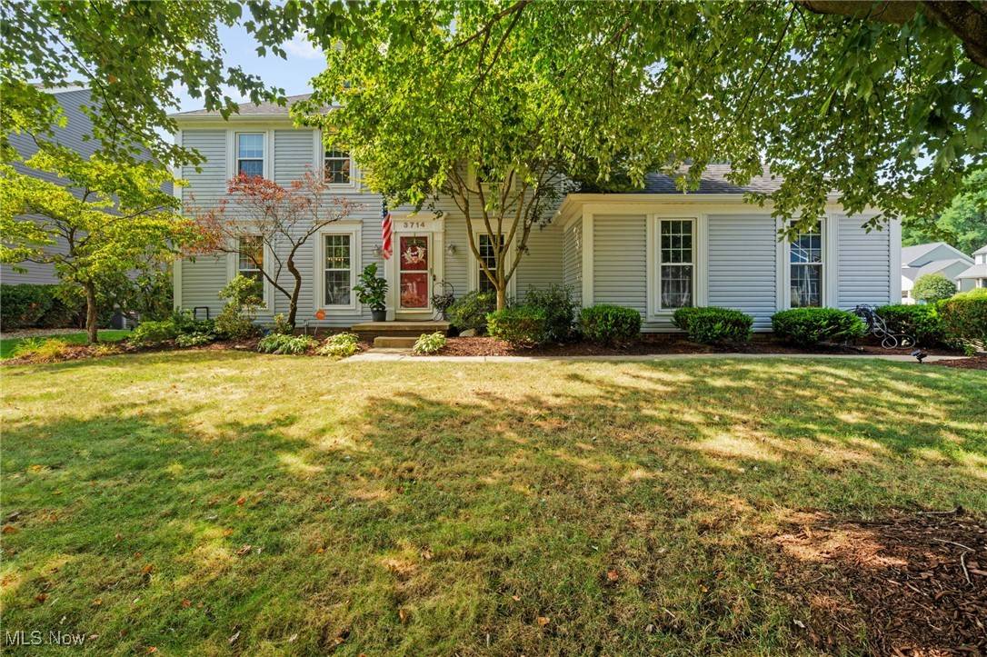 North Canton, OH 44720,3714 Stratavon ST NW