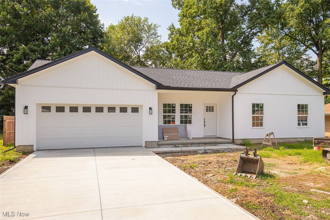 Mentor On The Lake, OH 44060,7632 Primrose DR