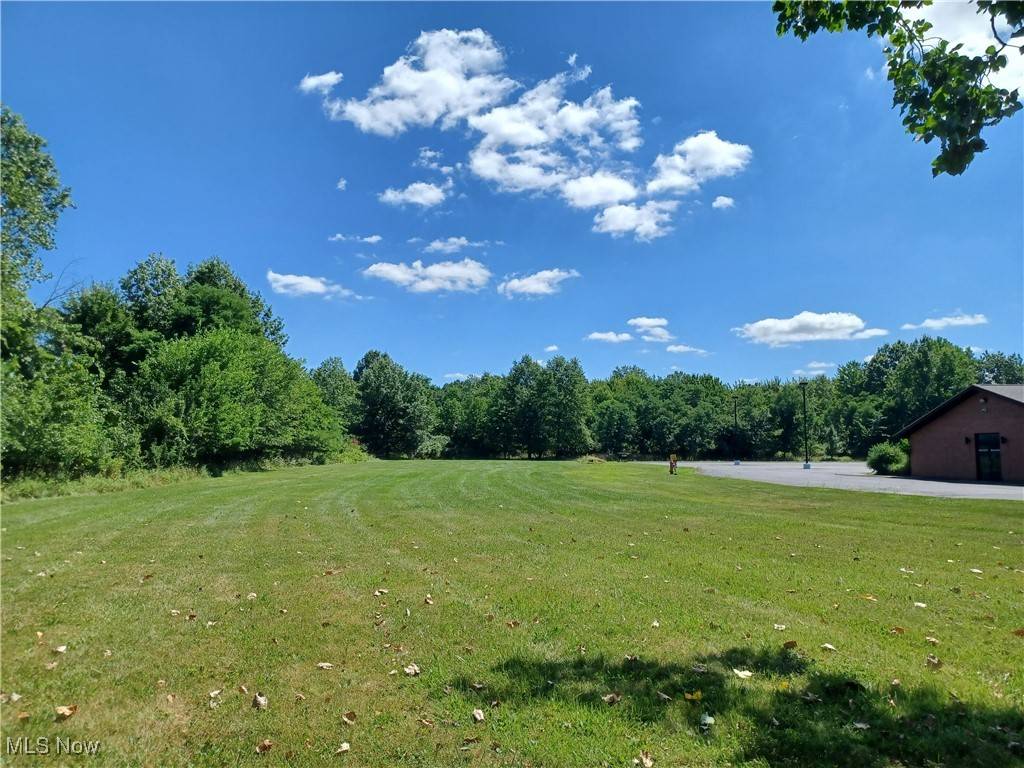 Middleburg Heights, OH 44130,6689 Fry RD