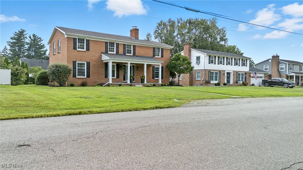 Vienna, WV 26105,908 51st ST