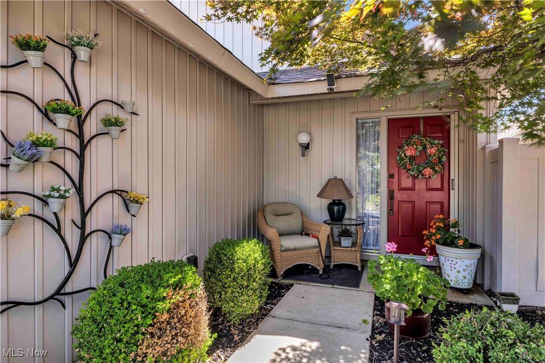 North Ridgeville, OH 44039,32715 Deerspring CT