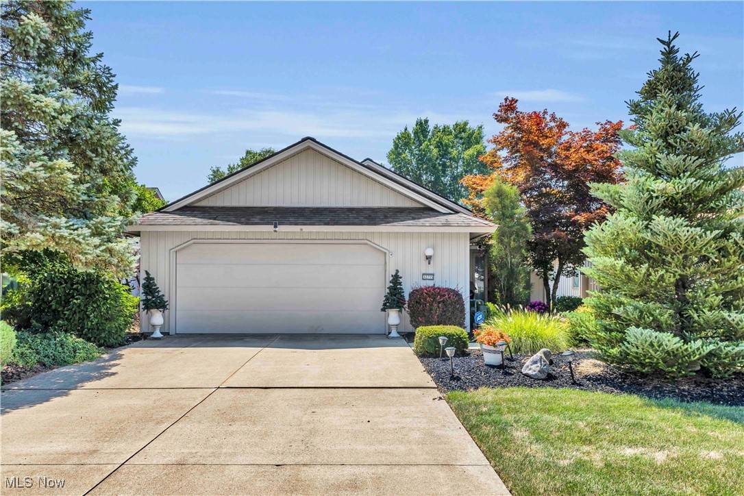 North Ridgeville, OH 44039,32715 Deerspring CT