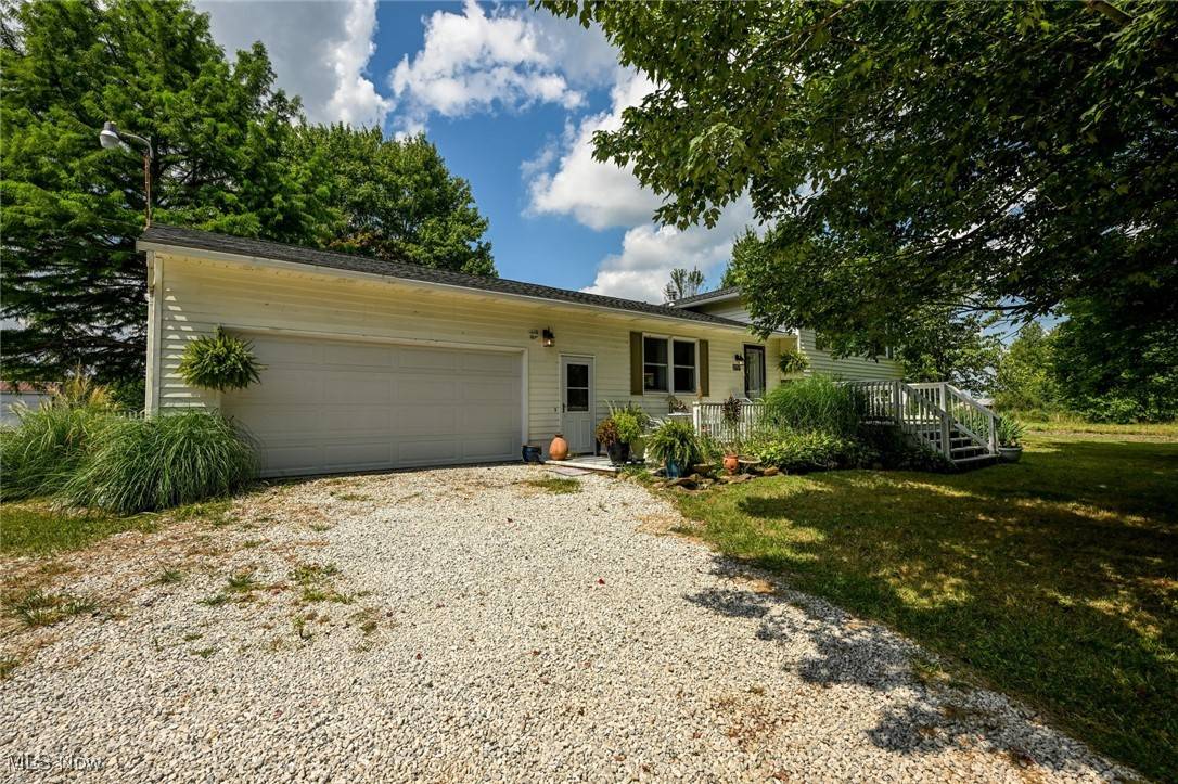 Atwater, OH 44201,2757 Porter RD
