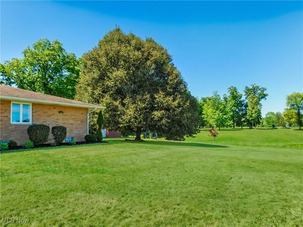 Ashtabula, OH 44004,2983 Brown RD