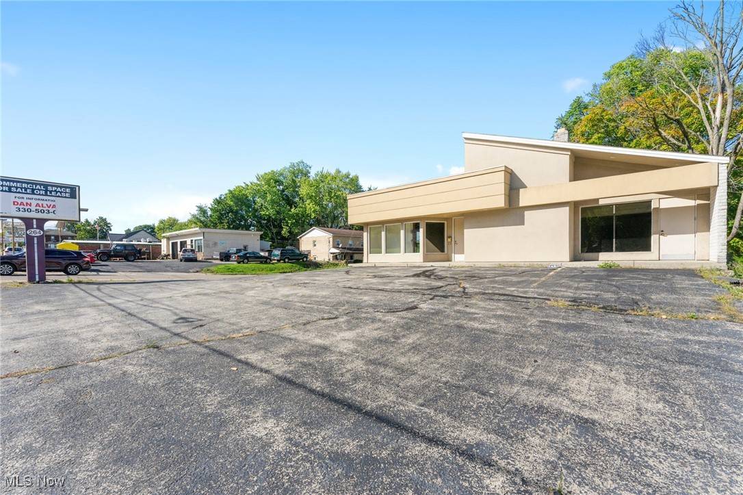 Hubbard, OH 44425,264 W Liberty ST