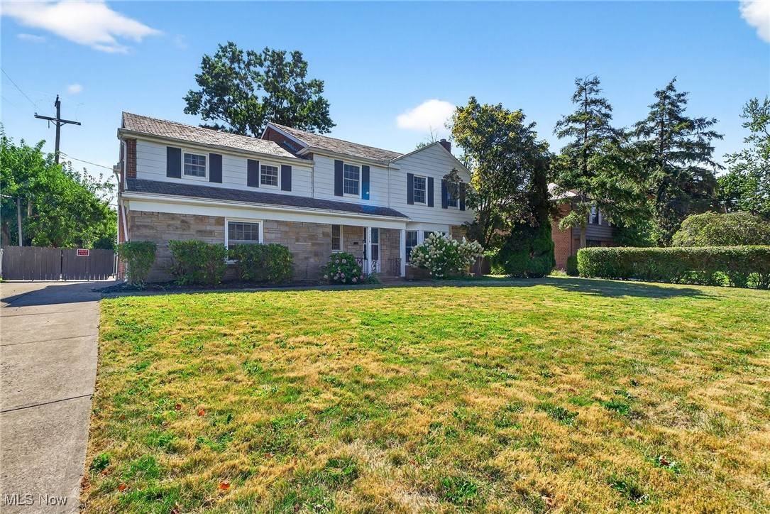 Shaker Heights, OH 44120,3378 Clayton BLVD
