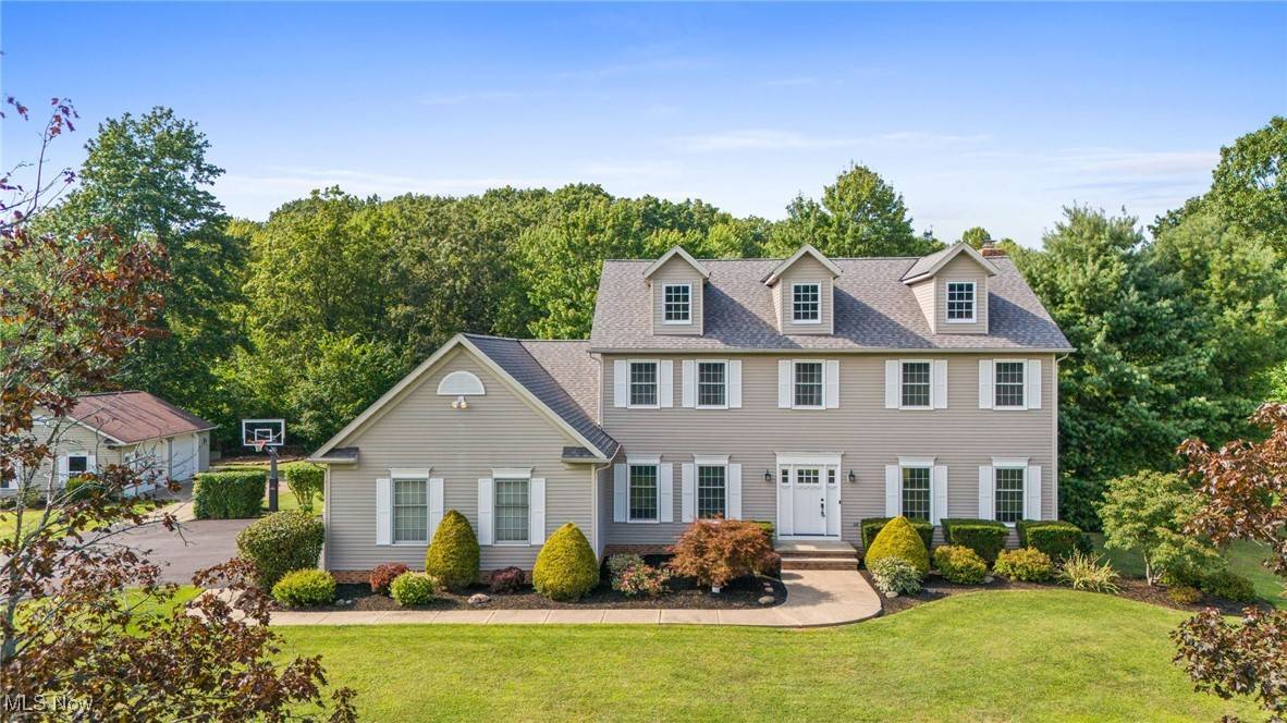 Chardon, OH 44024,11190 Wellington DR